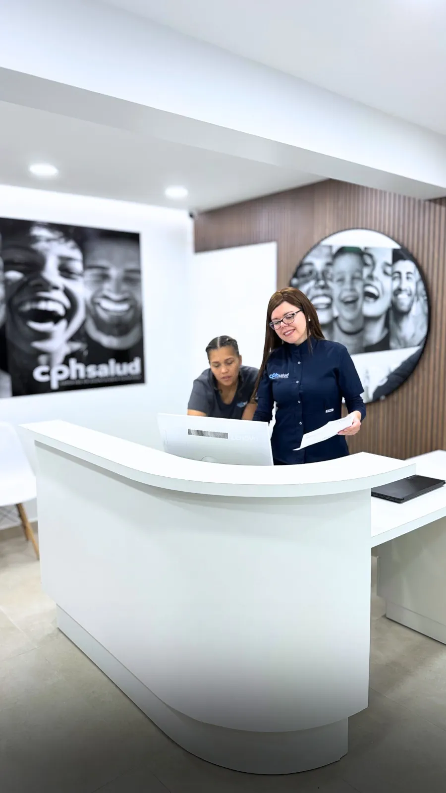 Recepción de la sucursal de CPH Salud en Santiago Centro